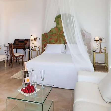 Villa With Direct Sea Access